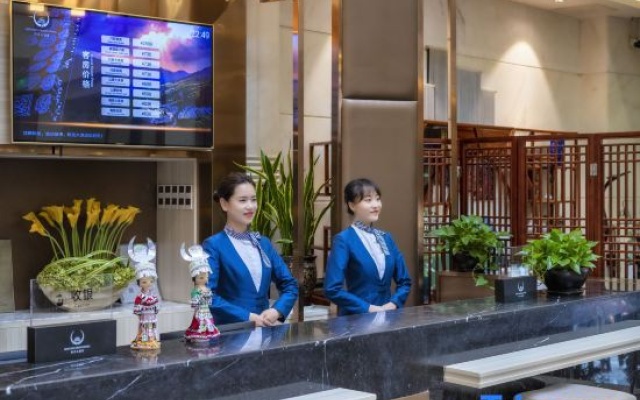 Qianling Hotel