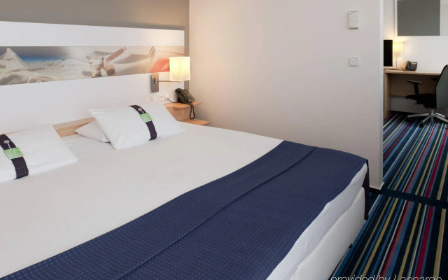 Holiday Inn Prague Airport by IHG
