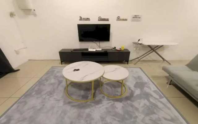 SPOT ON 91018 Sunshine Bnb Concept Service