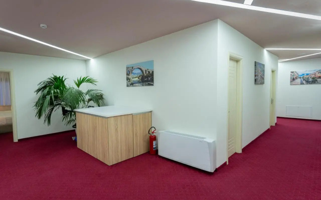 Hotel Emigranti 2