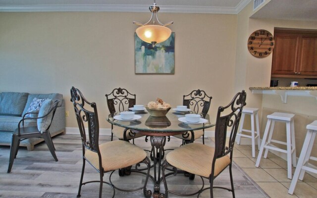 Seawind 1302 by Youngs Suncoast