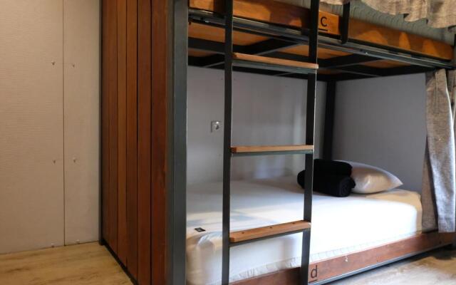 Kakatua Hostel