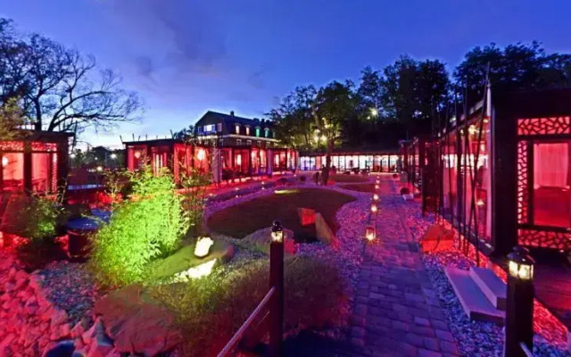 Classix Small Luxury Design Hotel