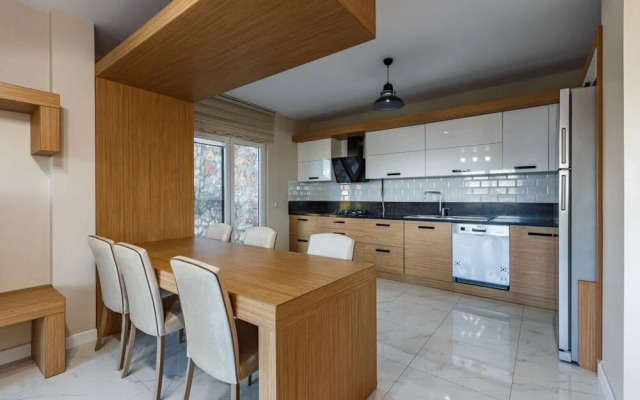 Peaceful Villa With a Garden in Kartepe Near Sapanca