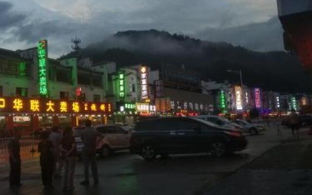 Hui Lai Hotel