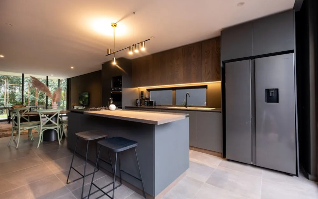 The Woods Luxury Homes - Elaleni Estate