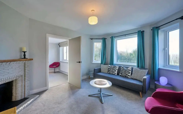 Host Stay Roundwood House