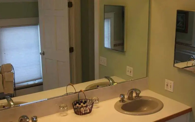 The Trumbull House Bed and Breakfast