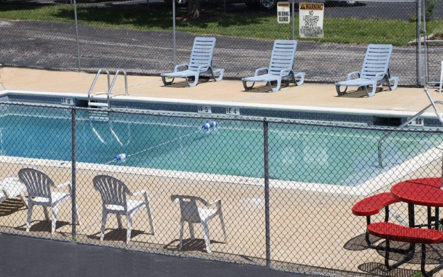 Americas Best Inn & Suites