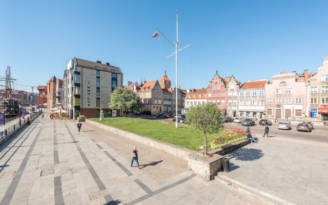 By the River Gdansk Old Town by Renters