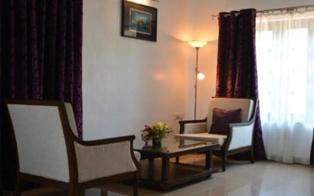 Silver Sands Hide Away