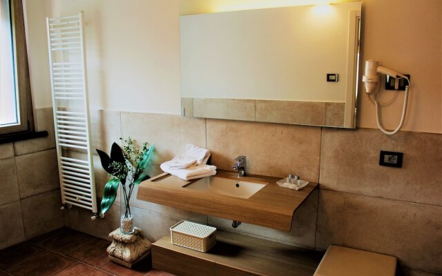 Arco di Vino - Tourist Location