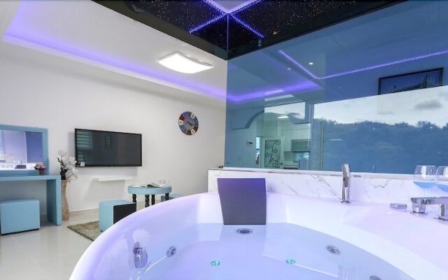 Gapyeong River Spa Pension