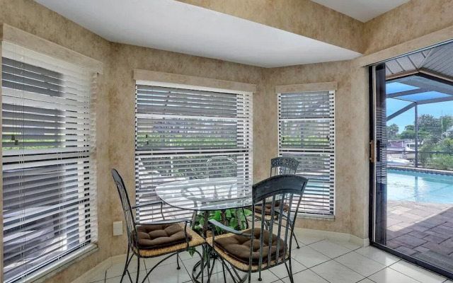 581 Fieldstone Drive