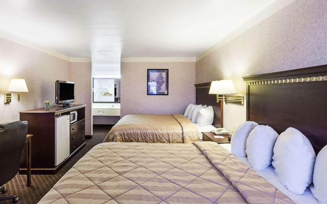 Quality Inn Near Medical Center