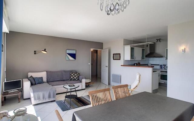 Appartement Granville, 2 Pièces, 2 Personnes - Fr-1-361-17