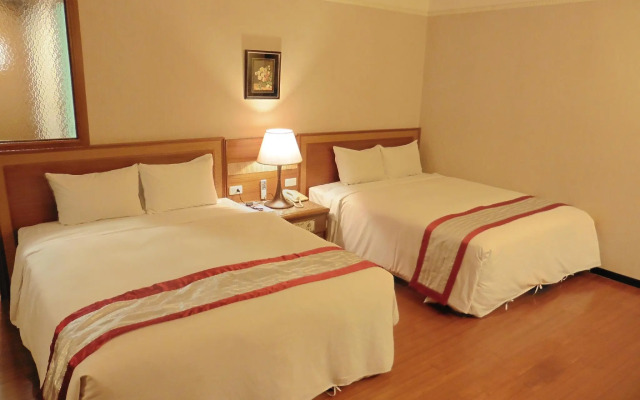 Tapeng Bay Holiday Hotel