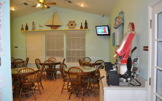 Plantation Suites & Conference Center