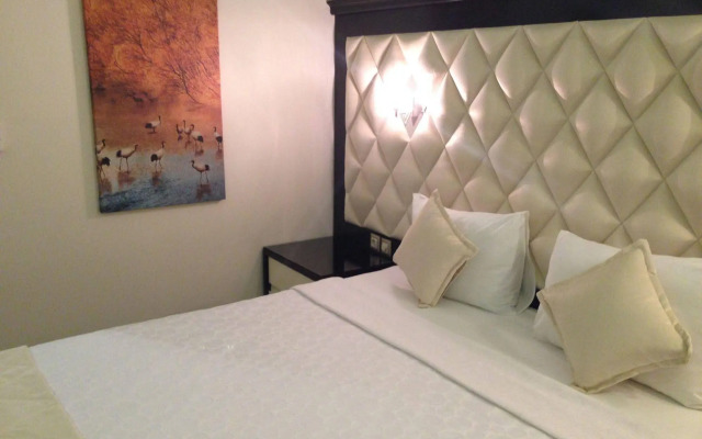 Centrum Business Hotel