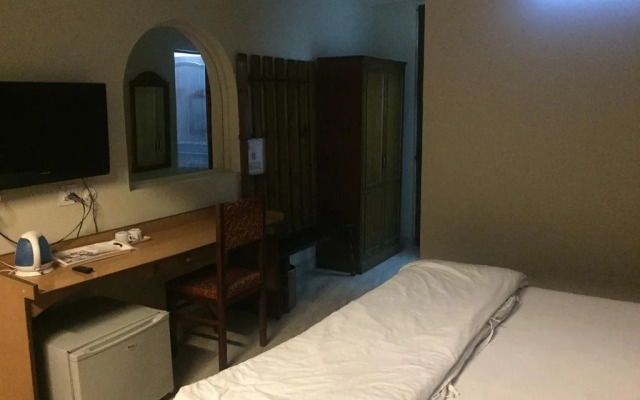 Hotel Atithi