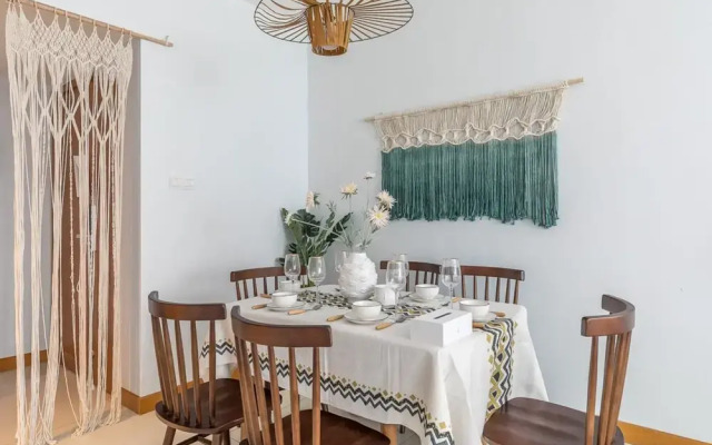 Locals Boutique Apartment Gongbei No.3