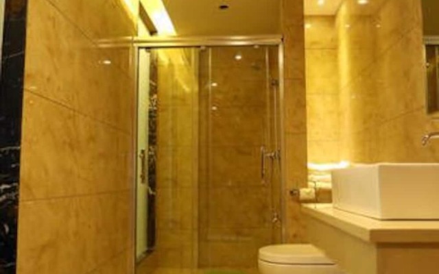 Aier Hotel