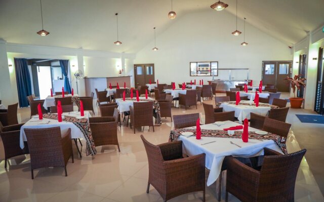 Landers Bay Resort & Spa Fiji - Adults Only