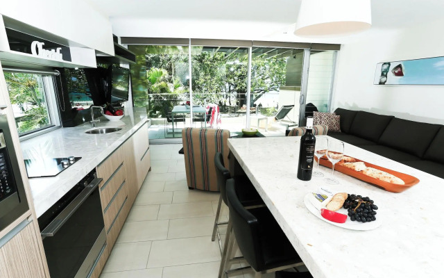 Seahaven Noosa Beachfront Resort