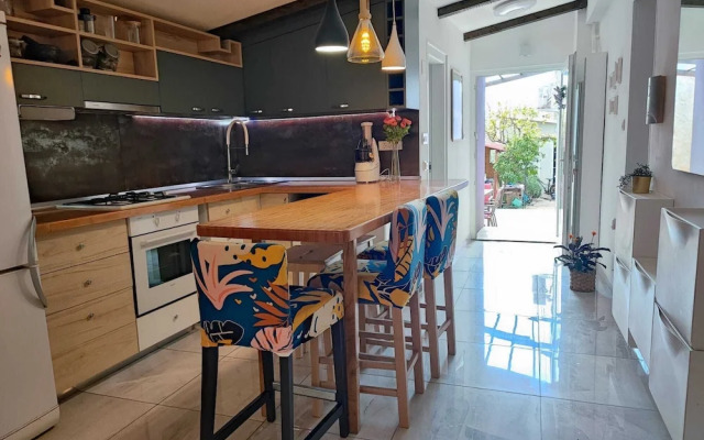 Two Bedroom Apartmant Marijano With Garden