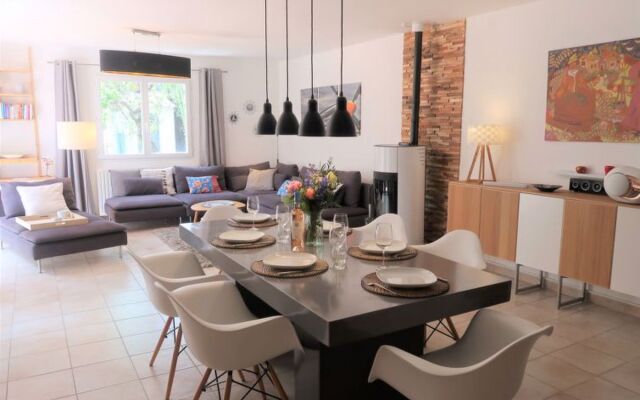 House LE JADE Mallefougasse