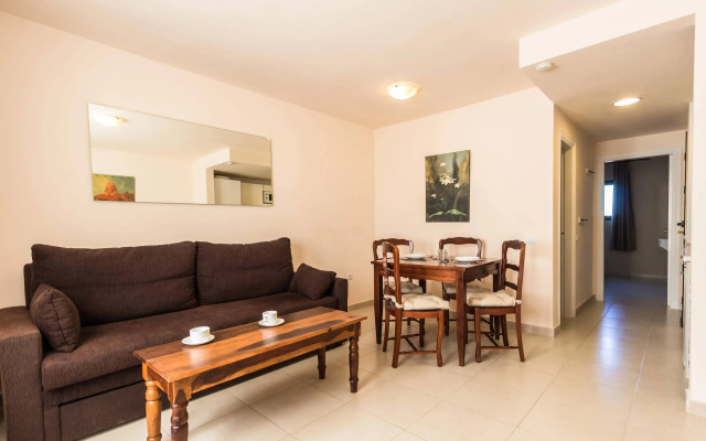 Oasis Duna Apartments