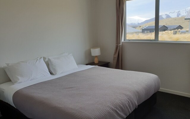 Super House 2 Bedroom