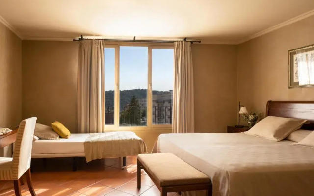 Bremon Boutique Hotel by Duquessa Hotels Collection