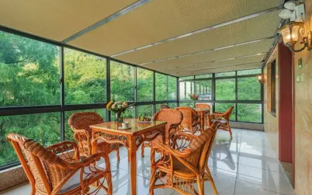 Anji Chun'an Inn (Zhebei Grand Canyon Branch)