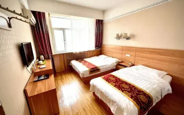Prairie Pearl Express Hotel