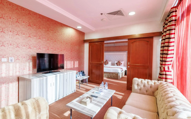 Sapphire Plaza Hotel