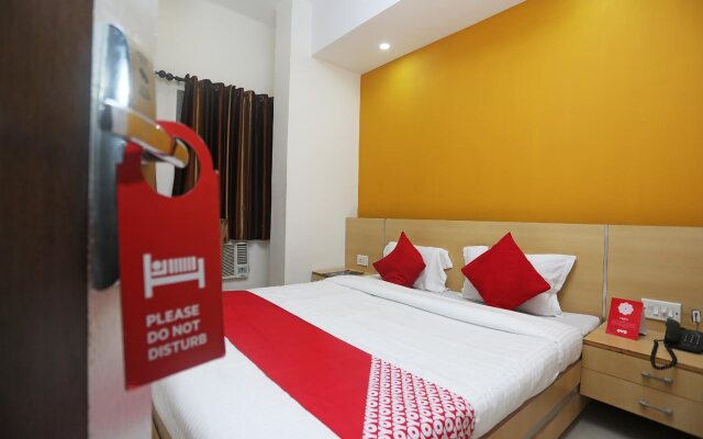 Gujral Hotel By OYO Rooms