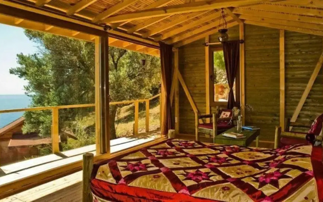 Shambala Lodge Hotel