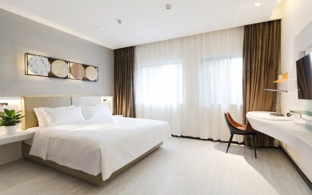 ibis Styles Chengdu Chunxi Taikoo Li Hotel