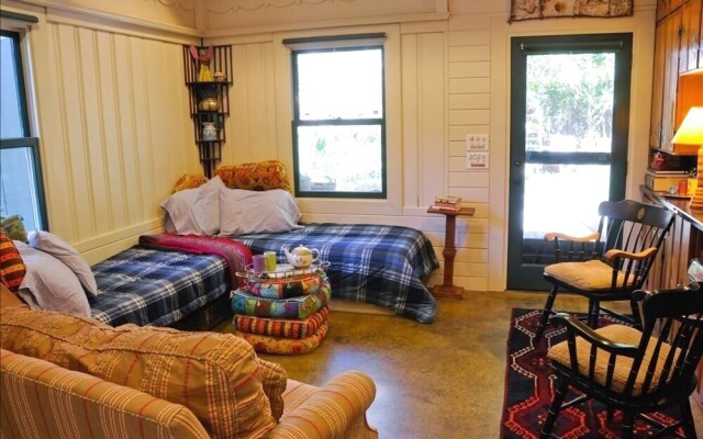 Little House Nashville by RedAwning