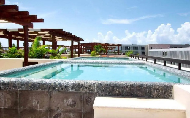 Aldea Thai by TeAmoPlaya