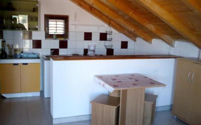 Apartment Obala Petra Kresimira Iv 2