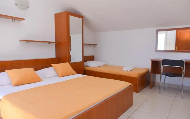 Apartments Boris - 150m from beach