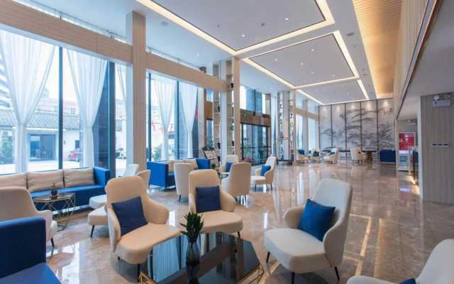 Zhuobei Baili Hotel (Jieyang High-speed Railway Station)