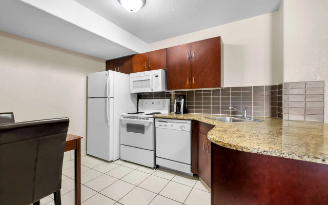 SureStay Plus Hotel by Best Western Drumheller