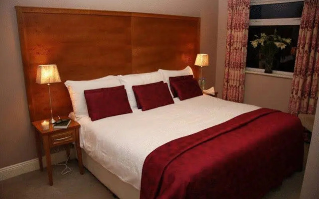 Lake Lodge Guesthouse