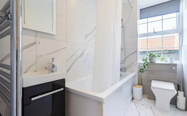 Brighton/2bedroomflat/modern/tv/wifi