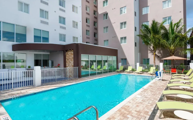 Staybridge Suites Miami International Airport by IHG