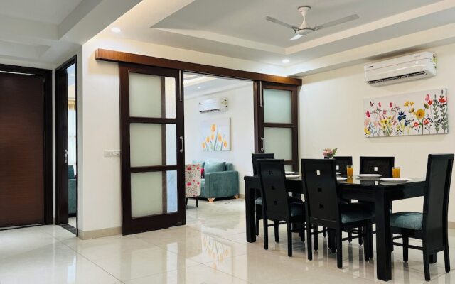 BluO 3BHK Golf Course Road Balcony Lift