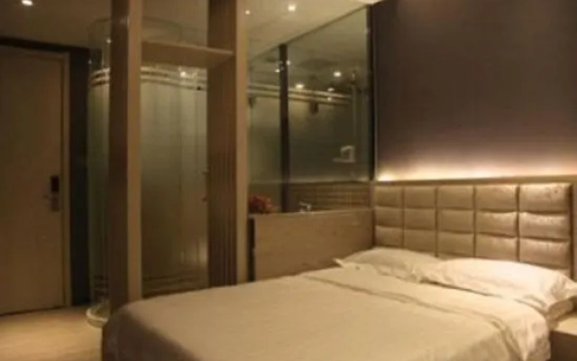 Super 8 Hotel (Beijing Huayuanqiao)